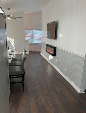 8211 W Grand Avenue, River Grove, IL 60171