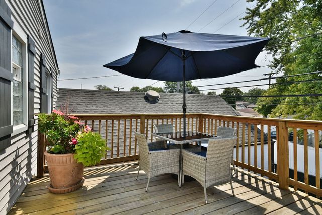 8211 W Grand Avenue, River Grove, IL 60171