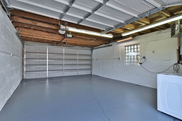 8211 W Grand Avenue, River Grove, IL 60171