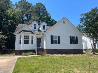 232 Walnut Creek Drive, Clayton, NC 27520