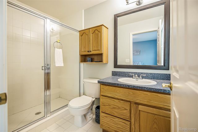 1162 Gentry Drive, South Lyon, MI 48178