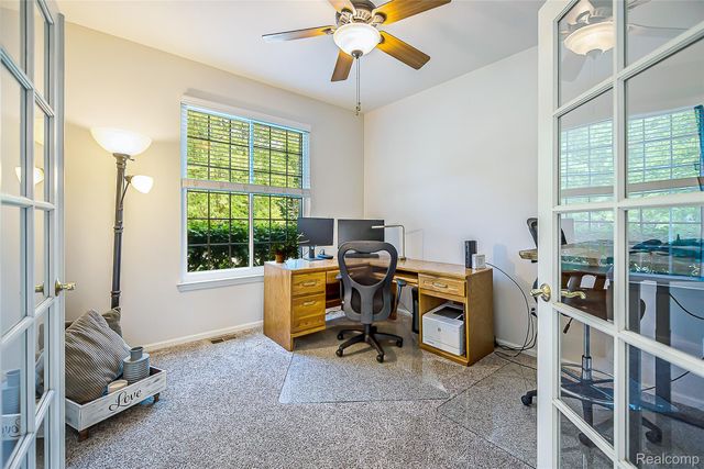 1162 Gentry Drive, South Lyon, MI 48178