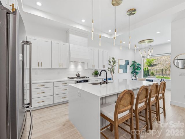 317 Avery Trail Drive, Arden, NC 28704