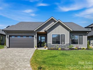 317 Avery Trail Drive, Arden, NC 28704