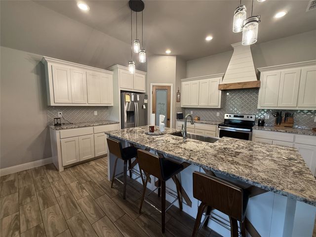 6188 County Road 913, Godley, TX 76044