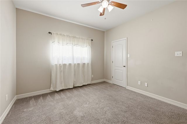 2210 Diamond Dr, Corpus Christi, TX 78414