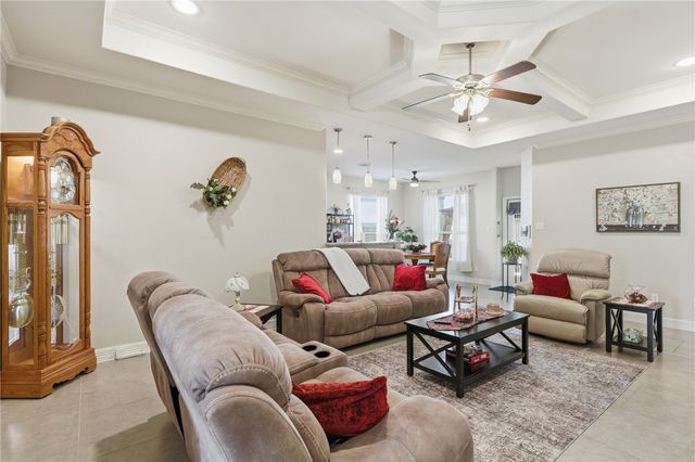 2210 Diamond Dr, Corpus Christi, TX 78414