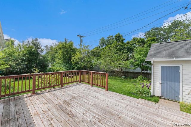 1111 W Park Street, Lapeer, MI 48446