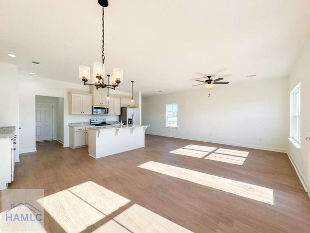 232 Boundary Hall Way, Hinesville, GA 31313