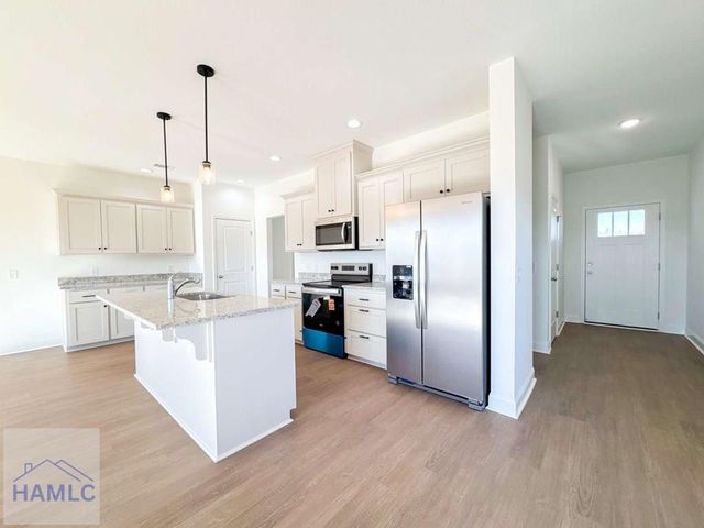 232 Boundary Hall Way, Hinesville, GA 31313