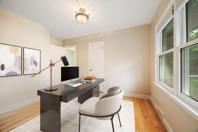 3200 Chase Drive, Hopkins, MN 55305