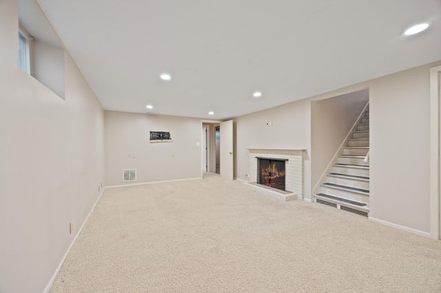 3200 Chase Drive, Hopkins, MN 55305