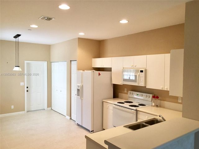 4258 Vineyard Circle, Weston, FL 33332