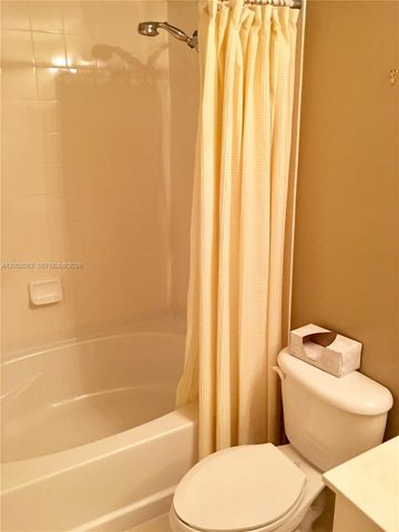 4258 Vineyard Circle, Weston, FL 33332