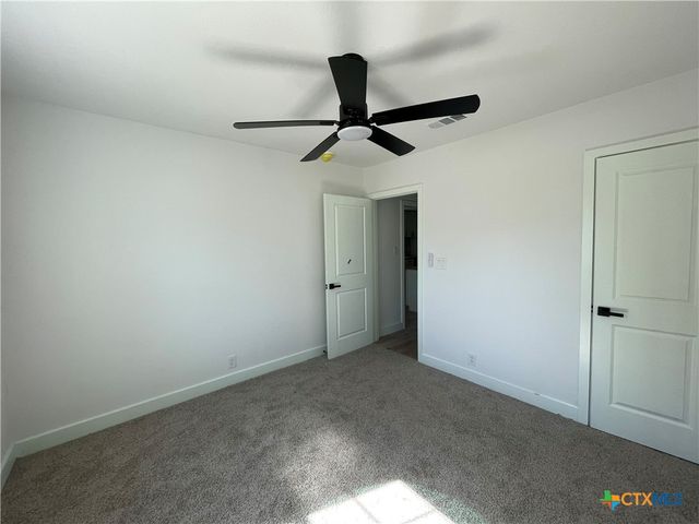 1103 Waco Street, Gatesville, TX 76528