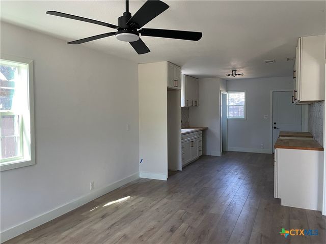 1103 Waco Street, Gatesville, TX 76528