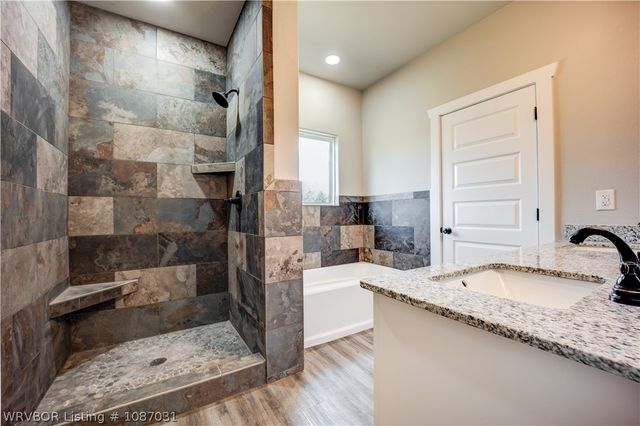 103742 S 4650 Road, Sallisaw, OK 74955