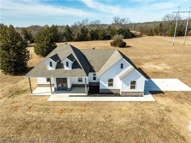 103742 S 4650 Road, Sallisaw, OK 74955