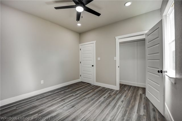 103742 S 4650 Road, Sallisaw, OK 74955