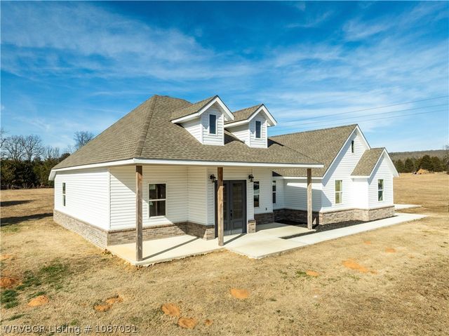 103742 S 4650 Road, Sallisaw, OK 74955