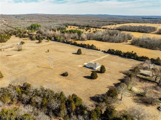 103742 S 4650 Road, Sallisaw, OK 74955