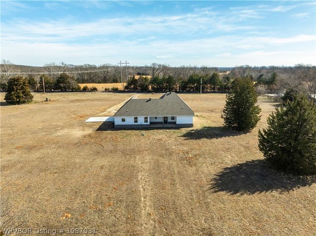 103742 S 4650 Road, Sallisaw, OK 74955