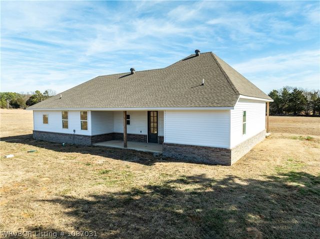 103742 S 4650 Road, Sallisaw, OK 74955
