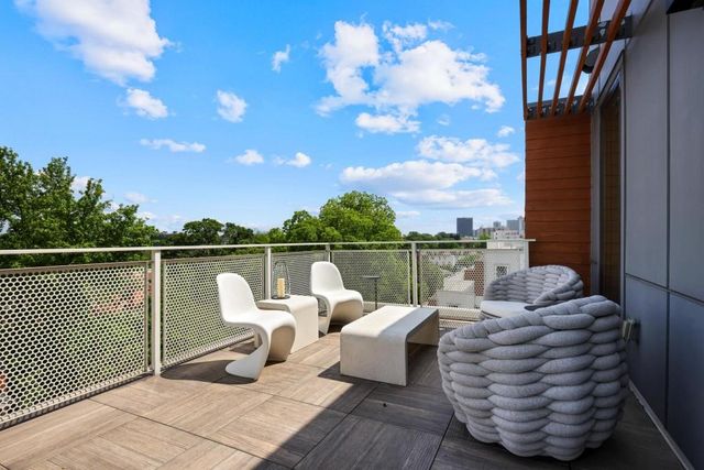 775 Juniper Street NE 602, Atlanta, GA 30308