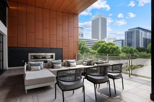 775 Juniper Street NE 602, Atlanta, GA 30308