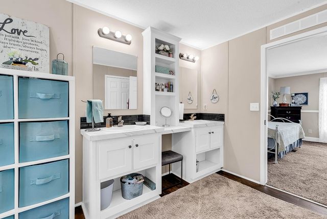 3090 Bay View Dr., Green Sea, SC 29545