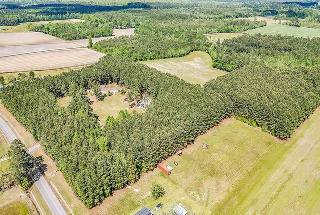 3090 Bay View Dr., Green Sea, SC 29545