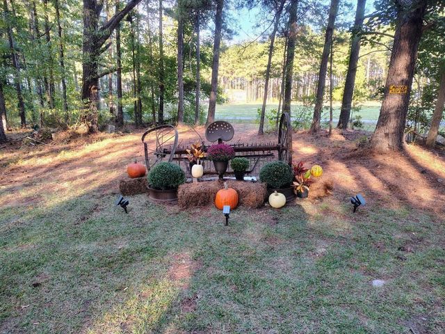 3090 Bay View Dr., Green Sea, SC 29545