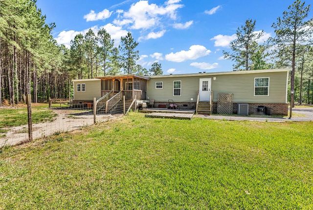 3090 Bay View Dr., Green Sea, SC 29545