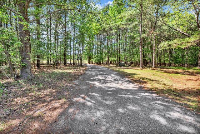 3090 Bay View Dr., Green Sea, SC 29545