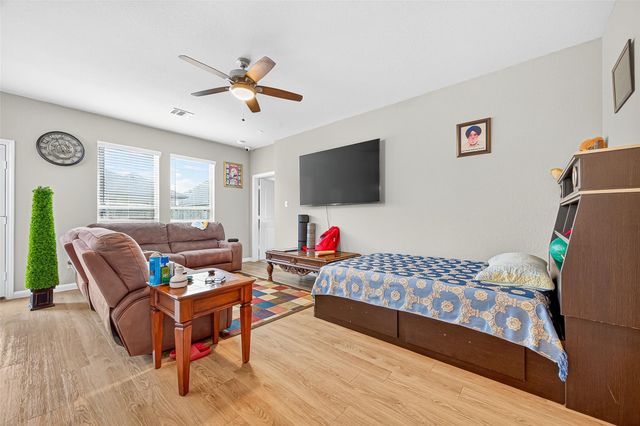 1916 Acklen Run Drive, Rosharon, TX 77583