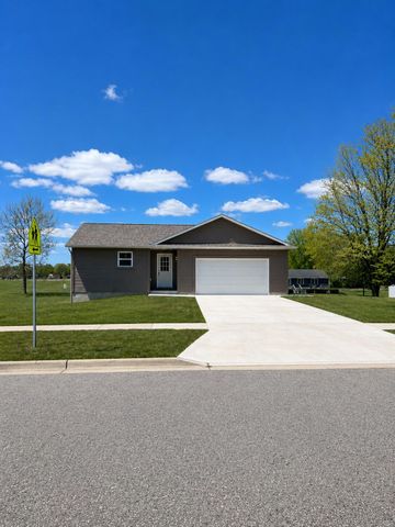 501 S Sullivan Avenue, Fremont, MI 49412