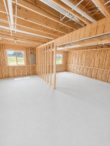 501 S Sullivan Avenue, Fremont, MI 49412
