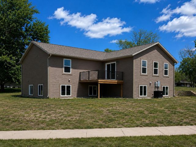 501 S Sullivan Avenue, Fremont, MI 49412