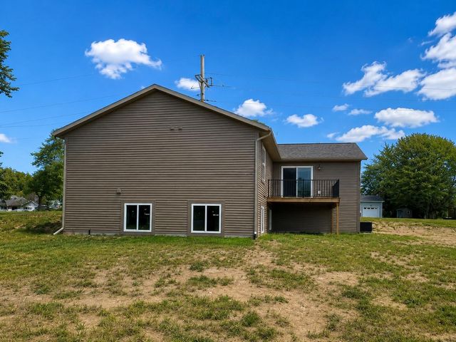 501 S Sullivan Avenue, Fremont, MI 49412