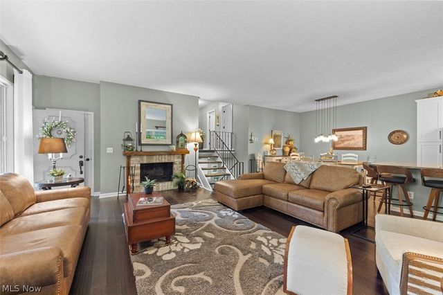 171 Granger Road 107, Medina, OH 44256