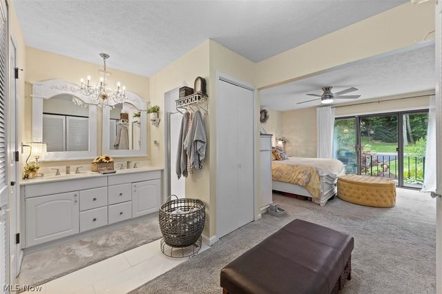 171 Granger Road 107, Medina, OH 44256