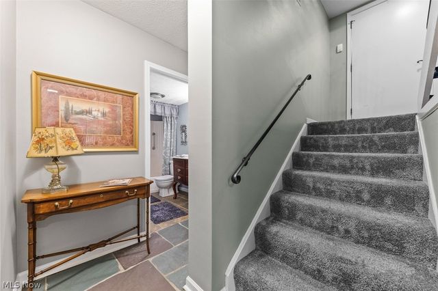 171 Granger Road 107, Medina, OH 44256