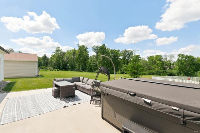 5171 Slippery Elm Court, Fort Wayne, IN 46825