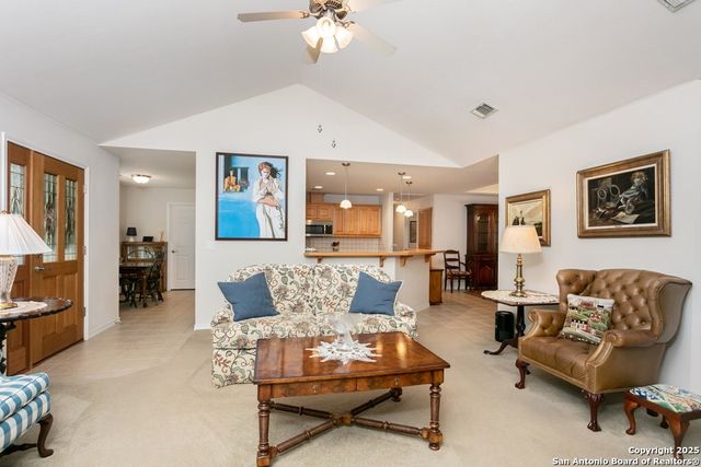 1702 Cherrywood Dr, Fredericksburg, TX 78624