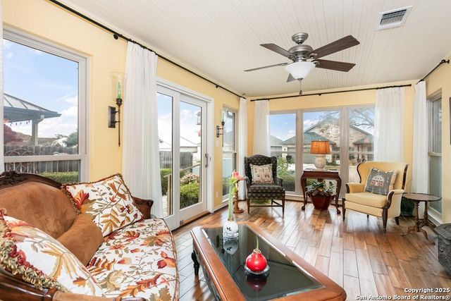 1702 Cherrywood Dr, Fredericksburg, TX 78624