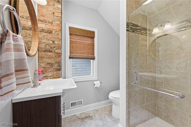 3525 Silsby Road, University Heights, OH 44118