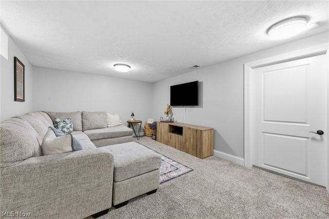 3525 Silsby Road, University Heights, OH 44118