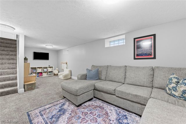 3525 Silsby Road, University Heights, OH 44118