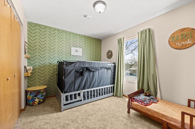 530 Jackson Street SW, Hutchinson, MN 55350