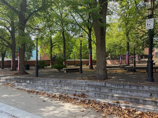 17 Main St 17, Boston, MA 02129